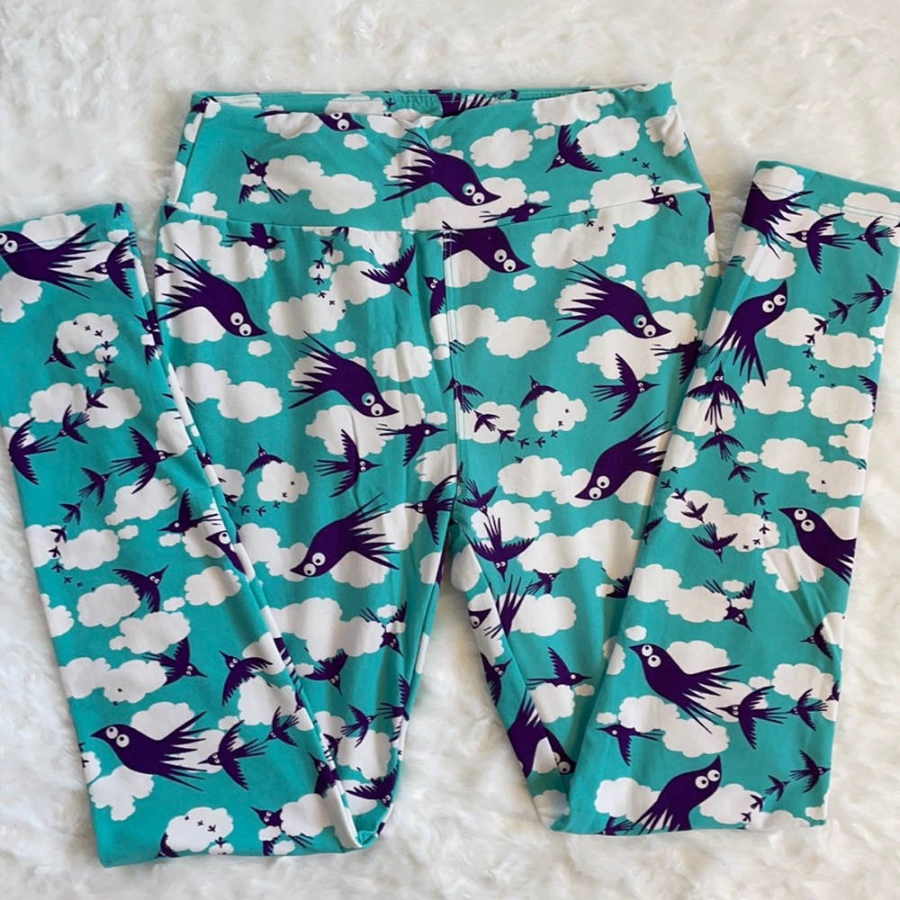 LuLaRoe Leggings OS purple crows birds blue